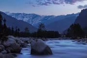 ENJOY MANALI HILLS THIS SUMMER  WITH FRIENDS 